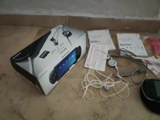 PSP Sony Completa + Juego Pursuit Force