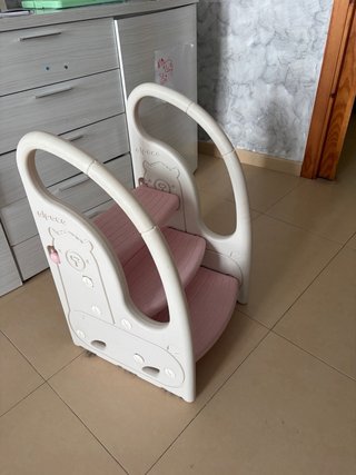 Escalera infantil para fomentar autonomía