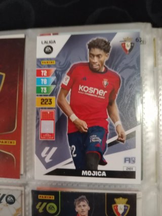 Pack cromos MEGACRACKS 2025-26 C.A.Osasuna
