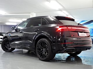 AUDI Q8 Sline 55TFSI 3.0 V6 340cv QUATTRO MHEV