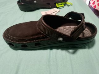 Zuecos Crocs