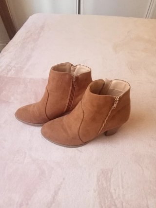 Botas marrones de cuña