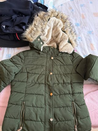 Abrigo de invierno Stradivarius verde M