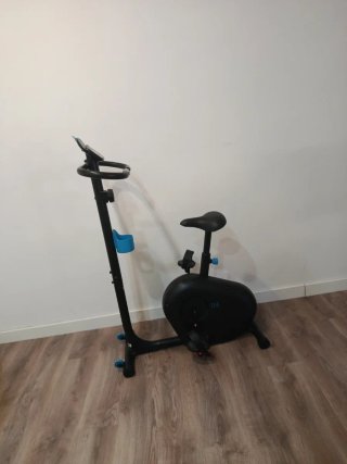 Bicicleta Estática Elíptica Negra
