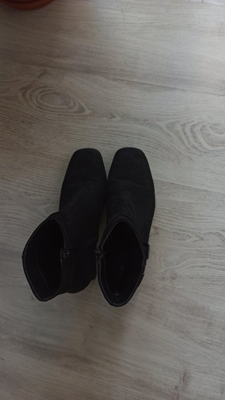 Botas negras tacón cuadrado talla 40