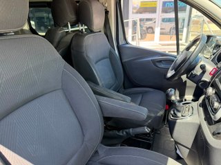 Renault Trafic SpaceClass Energy dCi 92 kW (125 CV)