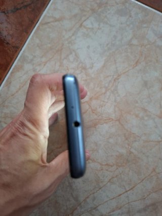 Móvil VF Android 5.1 Negro