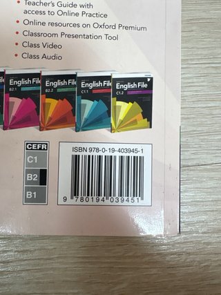 English File With Online Practice for Speakers ...