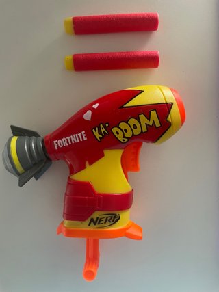 Nerf Fortnite Ka-Boom Blaster + Dardos