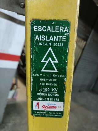 Escalera Arizona de fibra