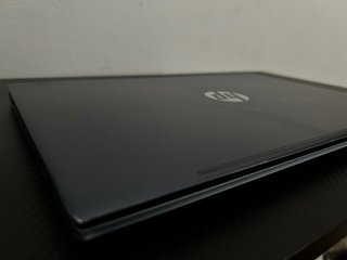 Portátil HP Pavilion Gris Azulado (Negociable)