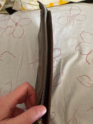 Cartera de mano de piel Fun & Basics