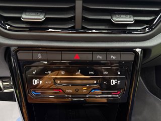 Volkswagen T-Roc R 2025