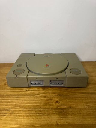 PlayStation 1 SCPH-1002 Completa