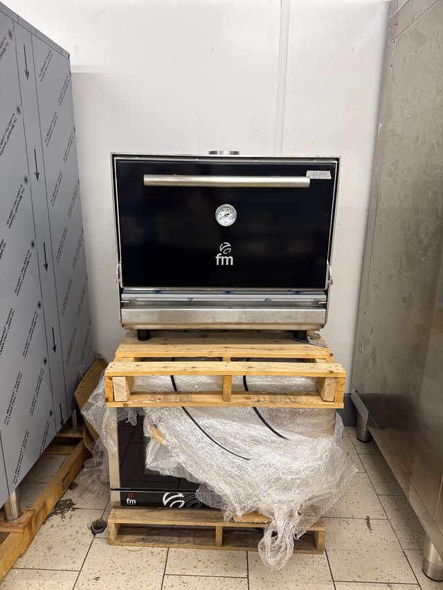 Horno Brasa tipo Josper FM STG300