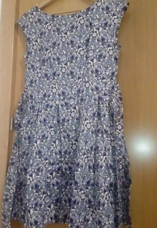 Vestido nuevo Closet flores azules