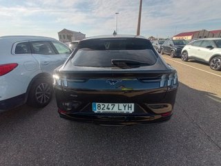 Ford Mustang AWD 198kW Batería 75.7Kwh