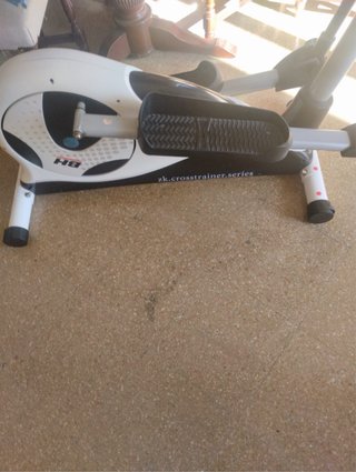 BH Fitness Bicicleta elíptica ZK200