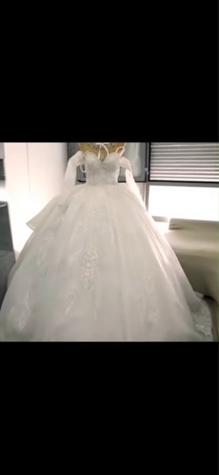 Vestido de Novia Blanco Brillante con encaje