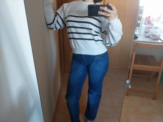 Sudadera blanca con rayas negras