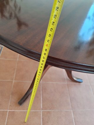 Mesa velador  de madera, redonda