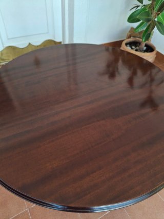 Mesa velador  de madera, redonda