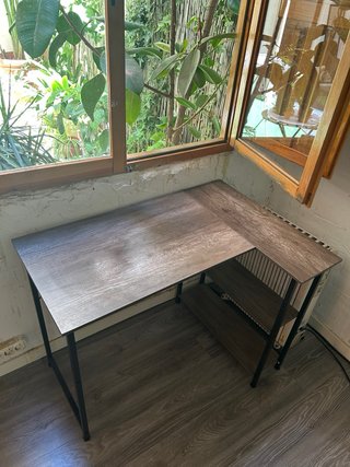 Escritorio en L madera y metal