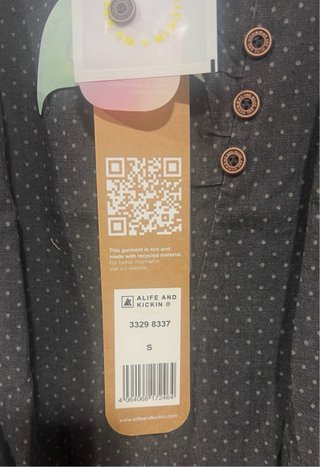 * Talla S. Vestido ALIFE & KICKIN