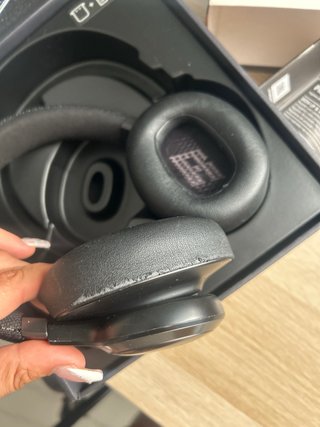 JBL LIVE 660 Auriculares Negro