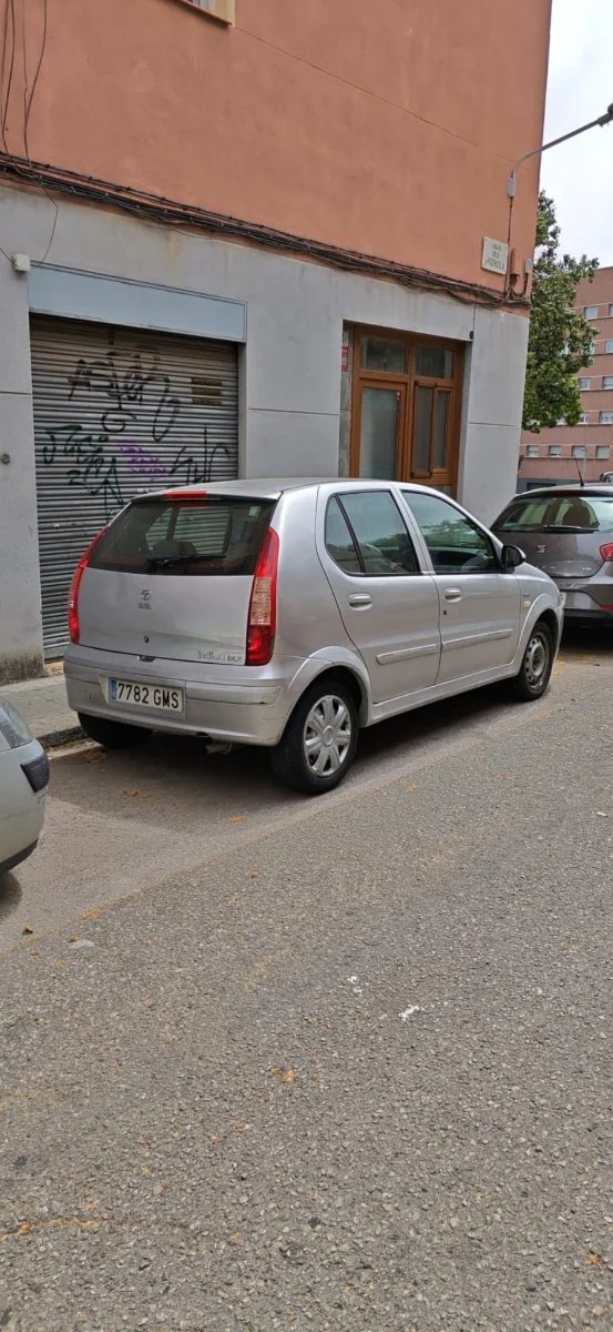 Tata Indica 2009 - foto 1