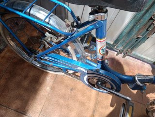 Bicicleta BH plegable azul
