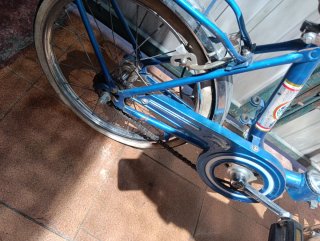 Bicicleta BH plegable azul