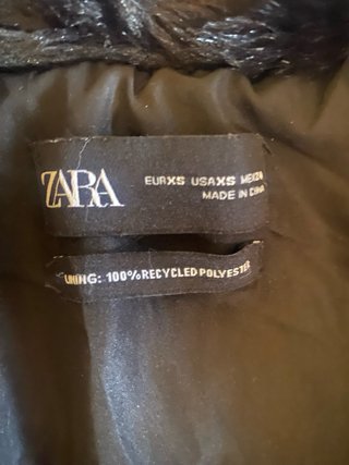 Abrigo pelo Zara negro