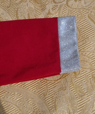 Vestito donna elegante rosso con dettagli oro