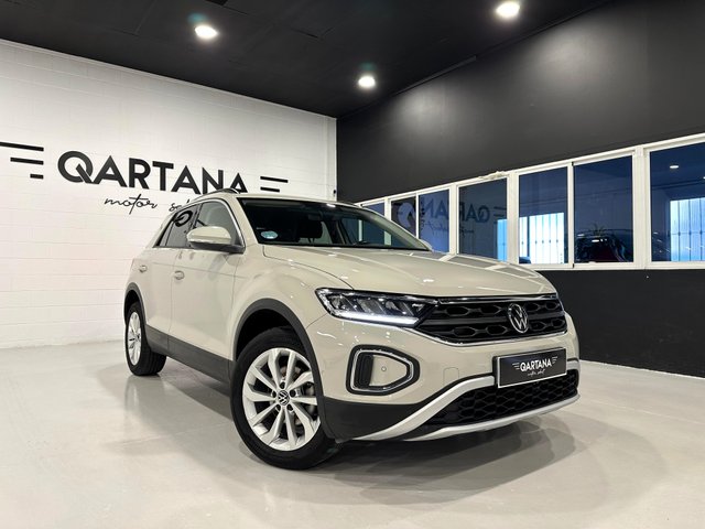 Volkswagen T-Roc Life 1.5TSi 150cv DSG7 2023