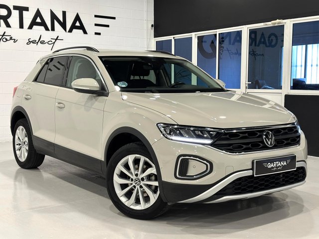 Volkswagen T-Roc Life 1.5TSi 150cv DSG7 2023