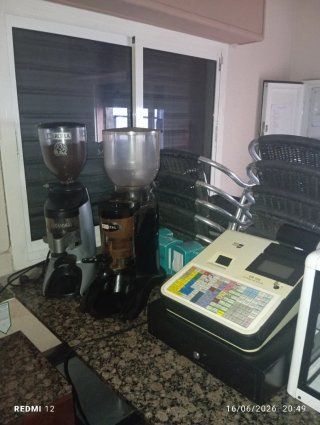 vendo por cierre cosas de cafeteria o alquilo