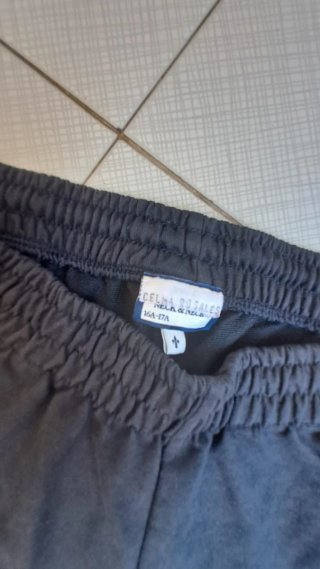Pantalones cortos negros con logo