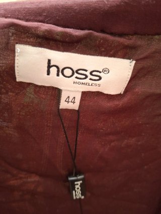 Abrigo Hoss Intropia bordado pedrería