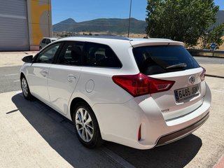 Toyota Auris 2016