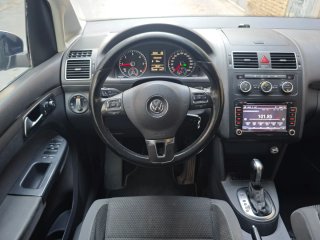 Volkswagen Touran NACIONAL 7 plz Diésel automático