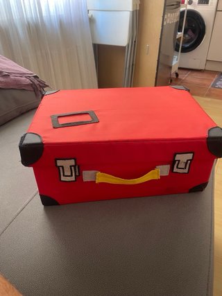 Maletín Ikea y juego construcción infantil