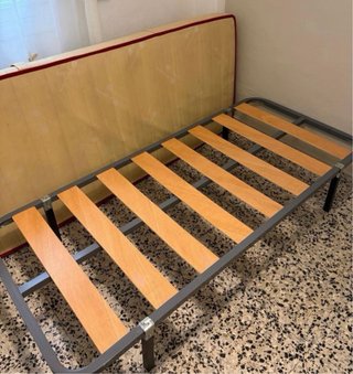 Cama individual con colchón