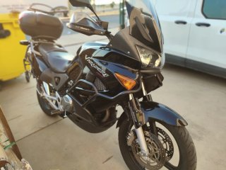 Honda Varadero XL 1000 V Negra