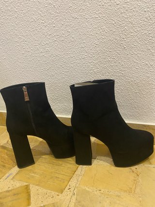 Botines Zara Ante Tacón Plataforma Negro