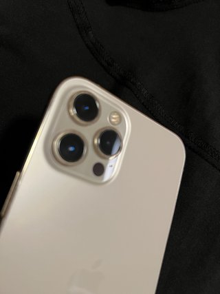 iPhone 12 Pro Max oro