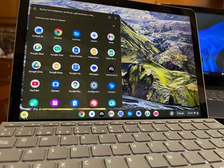 Microsoft Surface Go 2 Gris con teclado Alcantara