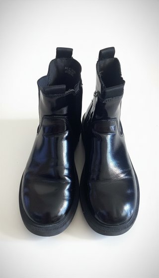 Botines charol ZARA negros