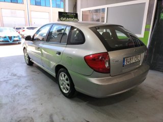 KIA Rio 2004