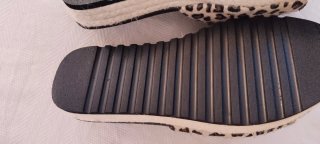 SANDALIAS DE CUÑA ESPARTO, PIEL INTERIOR. 38-39